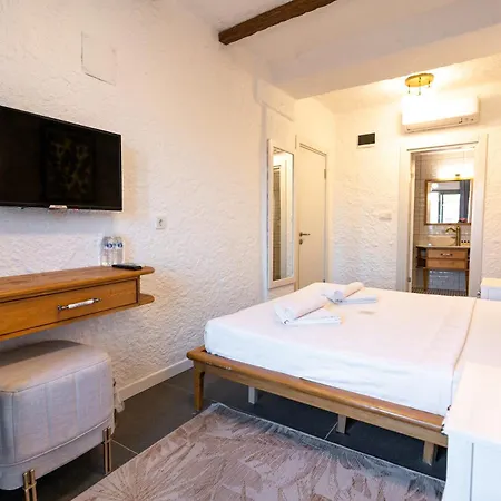 Hotel The Comelly Alacati Cesme