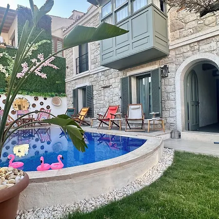 The Comelly Alacati Hotel Çeşme
