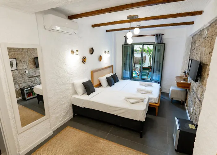 Hotel The Comelly Alacati 3*