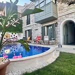 The Comelly Alaçatı Hotel Çeşme